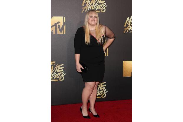 ...schon mal mit ihrem Gewichts-Jojo für Schlagzeilen sorgt. Dass sie aber immer eine Befürworterin der Plus-Size-Bewegung b...