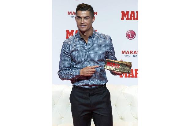 Der meistgefolgte Nutzer auf Instagram ist bekanntlich Cristiano Ronaldo. Die Postings des Fußballgotts lesen knapp 225 Mill...