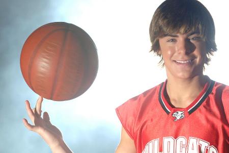 Zac Efron alias Troy Bolton in 