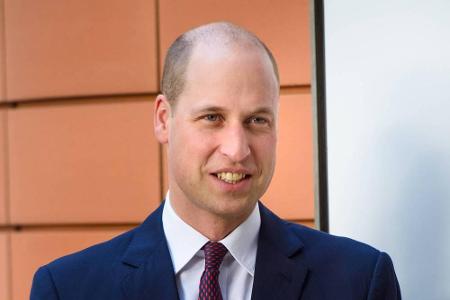 Abrasieren oder kaschieren? Wie viele Männer wurde jetzt auch Prinz William (35) vor diese Frage gestellt. Der britische Thr... Abrasieren oder kaschieren? Wie viele Männer wurde jetzt auch Prinz William (35) vor diese Frage gestellt. Der britische Thr...