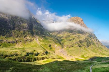 Glen Coe wurde für verschieden Szenen genutzt. Hier steht Hagrids Hütte und die Brücke, die zum Eingang von Hogwarts führt. ...