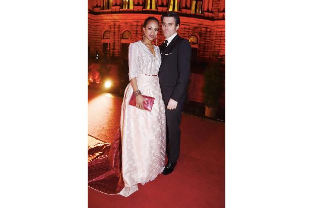 ...2013 sind diese beiden verheiratet, mittlerweile sind Milka Loff Fernandes und ihr Ehemann Robert Irschara auch stolze El...