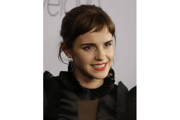 Bei Harry Potter spielte Emma Watson alias Hermine Granger eine Streberin. Die echte Emma Watson ist davon nicht weit entfer...