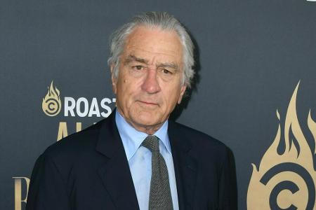 Hollywood-Größe Robert De Niro musste sich einiges gefallen lassen, als er noch die Schulbank drückte. Der Schauspieler wurd...