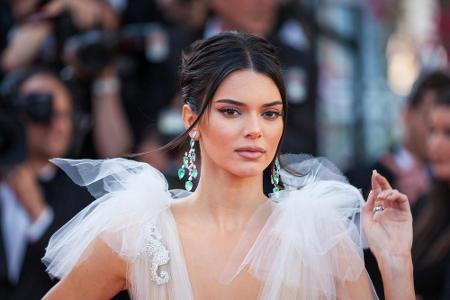 Kendall Jenner leidet unter Trypophobie - einer Abneigung gegen den Anblick unregelmäßiger Muster oder Anhäufungen kleiner L...