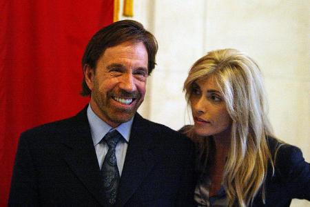 04 Chuck Norris Carrie Devorah WENN wenn620982.jpg
