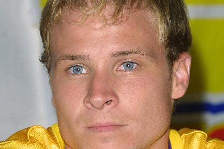 Er war der einzige, der sein sauberes Image von Beginn an auch in sein Privatleben einfließen ließ: Brian Littrell kam mit e...