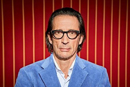 Oskar Roehler kennt sich mit Skandalfilmen aus