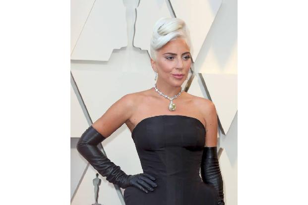 ...Lady Gaga durchgemacht, die einst verriet, von Droge zu Droge gewechselt zu haben, sobald eine Substanz ihr nicht mehr de...