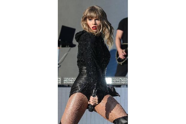 Früh übt sich: Schon mit zehn Jahren stand Taylor erstmals auf der Bühne, sang auf öffentlichen Veranstaltungen. Heutzutage ...