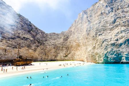 Die Lust auf einen Inselurlaub ist groß, doch die klassischen Reiseziele im Mittelmeer gelten als überlaufen. Da könnten die... Die Lust auf einen Inselurlaub ist groß, doch die klassischen Reiseziele im Mittelmeer gelten als überlaufen. Da könnten die...