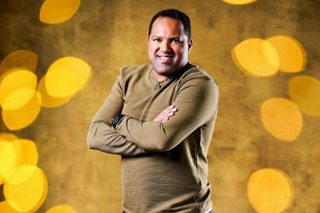 Ex-Fußballprofi Ailton (46) hat 2012 schon beim Dschungelcamp TV-Luft geschnuppert, jetzt tritt er bei 