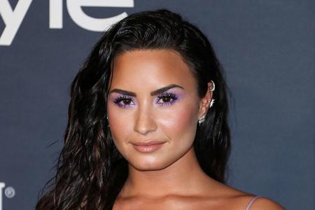 Demi Lovato (27) schwebt mit ihrem neuen Freund, Model Austin G. Wilson auf Wolken. Mit einem verschmusten Pärchenbild stell...