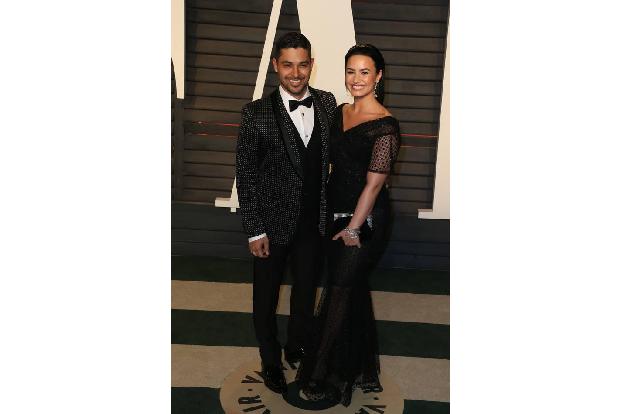 ...Demis Beziehung zu 'Die Wilden Siebziger'-Star Wilmer Valderrama. Die beiden waren von 2010 bis 2016 zusammen und Demi ha...