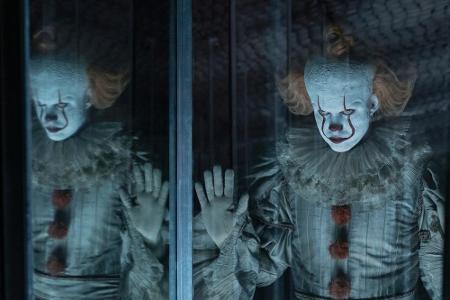 Was könnte besser zu Halloween passen, als der Furcht einflößende Clown Pennywise aus dem Film 