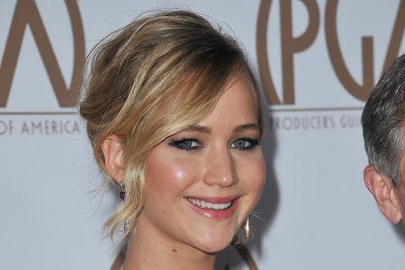 Jennifer Lawrence gehört zu den ganz großen Filmstars unserer Zeit. Doch die Schauspielerin betört nicht nur auf der Leinwan... Jennifer Lawrence gehört zu den ganz großen Filmstars unserer Zeit. Doch die Schauspielerin betört nicht nur auf der Leinwan...