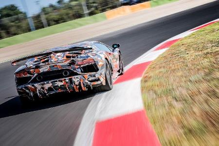 Lamborghini Aventador SVJ