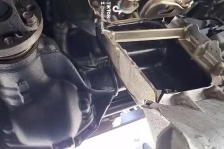 Pentastar V6 complete fu... up