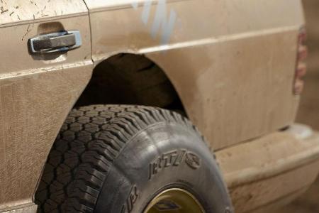 Golden_cedes Mercedes 300 SD Turbodiesel W 126 Offroad Umbau