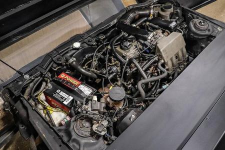 Consumer Car Kunstobjekt Schachtel Auto Joey Ruiter