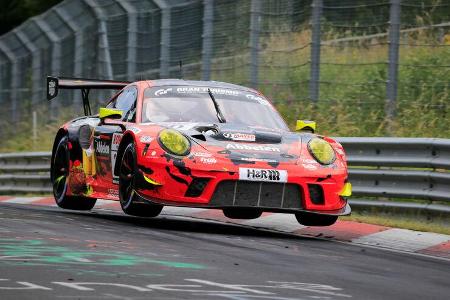 Porsche 911 GT3 R - Startnummer #30 - Frikadelli Racing Team - SP9 Pro-Am - NLS 2020 - Langstreckenmeisterschaft - Nürburgri...