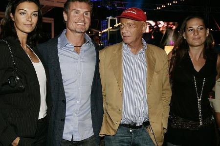 Partygänger Lauda zusammen mit Partygänger David Coulthard.