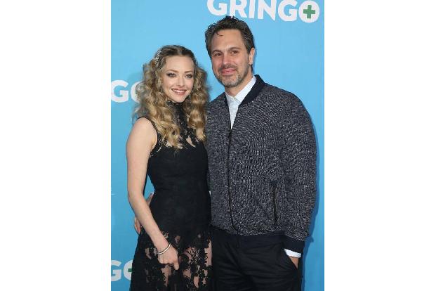 ...Amanda Seyfried und Thomas Sadoski. Die hatten sich 2015 kennen gelernt, sich 2016 verlobt und Anfang 2017 schließlich ge...