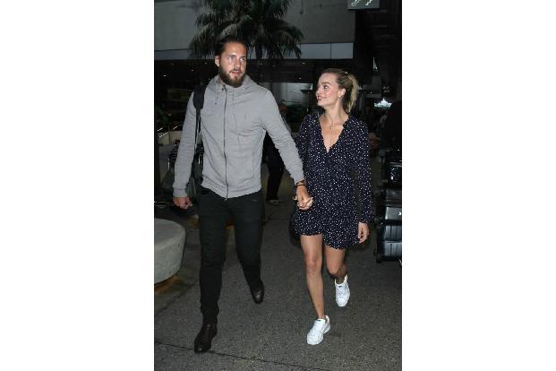...Margot Robbie verheiratet ist? Kein Wunder, schließlich hält sie ihr Privatleben so privat wie möglich. Das ändert aber n...