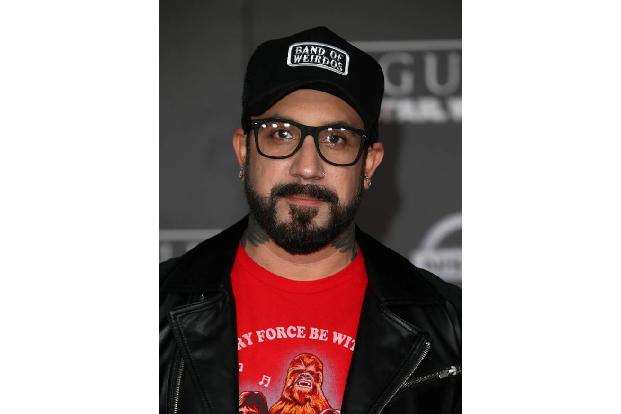 ...AJ McLean kämpfte ebenfalls mit den Schattenseiten des Ruhms: Gleich zwei Mal ließ er sich wegen seiner Drogen- und Alkoh...