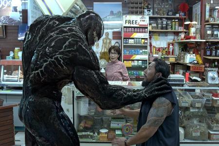 Venom hat nicht nur böse Buben zum Fressen gerne Venom hat nicht nur böse Buben zum Fressen gerne