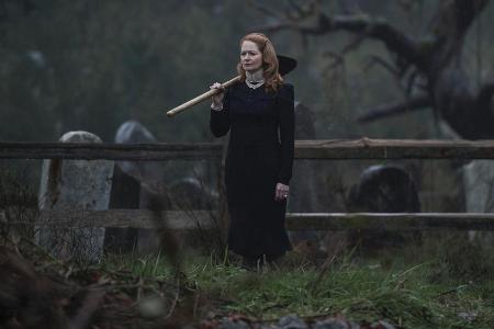 Miranda Otto spielt Sabrinas Tante Zelda Spellman: 