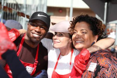 Thanksgiving - das Fest der Dankbarkeit - ist in den USA immer am vierten Donnerstag im November. Die Stars Kevin Hodge, Min... Thanksgiving - das Fest der Dankbarkeit - ist in den USA immer am vierten Donnerstag im November. Die Stars Kevin Hodge, Min...