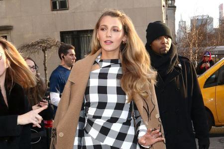 Blake Lively hat eine seltsame Meinung über Alkohol. Sie erklärte mal der 