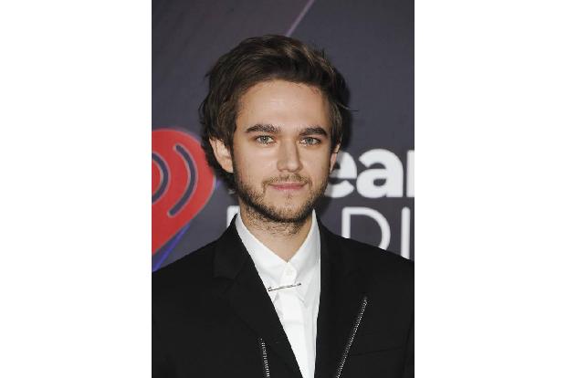 ...deutsch-russische DJ Zedd äußerte sich auf Twitter zu dem plötzlichen Tod seines Kollegen: 