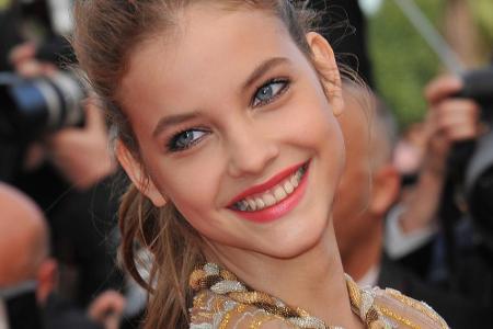 Das ungarische Model Barbara Palvin wurde Gerüchten zufolge 2013 an DiCaprios Seite gesichtet.