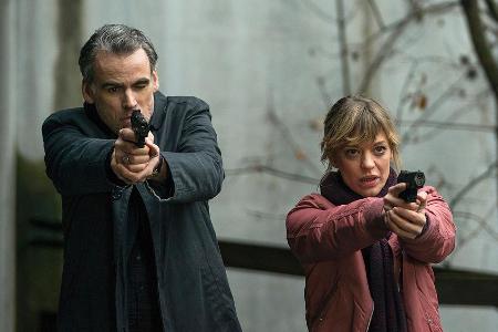 Ellen Berlinger (Heike Makatsch) und ihr Mainzer Kollege Martin Rascher (Sebastian Blomberg) im Einsatz gegen mutmaßliche Ki...