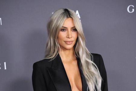 Der Kardashian-Clan wächst weiter: Kim Kardashian erwartet ihr drittes Kind - allerdings bleibt ihr Bauch flach und trainier...