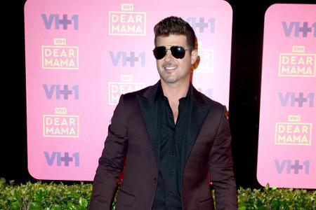 Am 1. März soll es soweit sein: Dann soll das erste gemeinsame Kind von Sänger Robin Thicke und seiner Freundin April Love G...