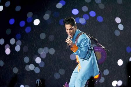 2007 sang Prince in der Halbzeitpause des Super Bowl XLI in Miami. Ein Jahr zuvor hatte er das Album 