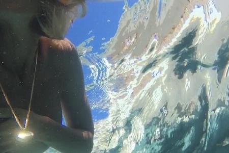 Heidi Klum schwimmt wohl gerne oben ohne