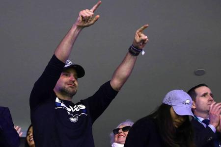 Der Super Bowl ist in Amerika das Sport-Event schlechthin. Viele Footballfans, wie Schauspieler Bradley Cooper (43), ein ein... Der Super Bowl ist in Amerika das Sport-Event schlechthin. Viele Footballfans, wie Schauspieler Bradley Cooper (43), ein ein...