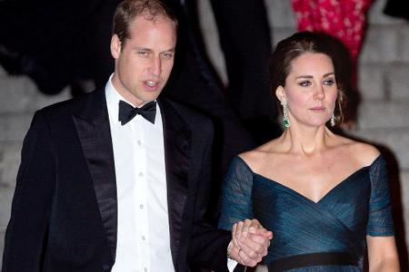In eleganter Abendrobe: Kate in Begleitung ihres Ehemanns Prinz William