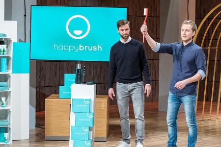 Florian Kiener (l.) und Stefan Walter mit ihrer elektrischen Zahnbürste 