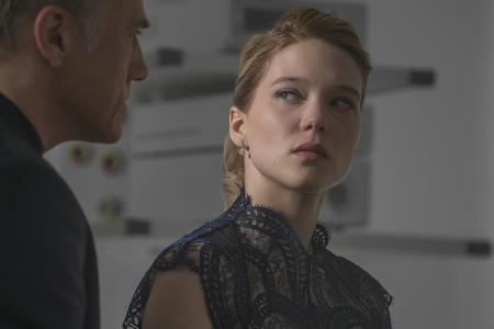 Auch Dr. Madeleine Swann (Léa Seydoux) segnet offenbar das Zeitliche