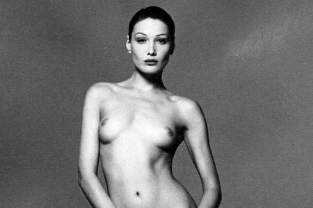 Dieses Aktfoto von Carla Bruni sorgte im Frühjahr 2008 für Aufsehen - es war 1993 im Rahmen einer von 