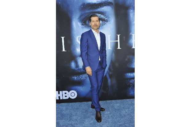 ...Nikolaj Coster-Waldau, der seit Staffel 1 alles überlebt hat und wohl auch in den neuen Folgen sein Unwesen als Jaime Len...