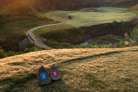 Loch 14 des spektakulären neuen Golfplatzes Avalon Golf- und Country Club