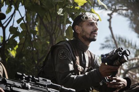 Bodhi Rook (Riz Ahmed) - er spielt eine wichtige Rolle in 