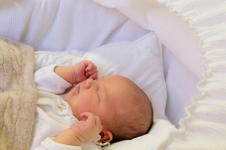 Königlicher Nachwuchs: Prinz Alexander, 19. April. Die Eltern: Prinzessin Sofia und Prinz Carl Philip von Schweden.
