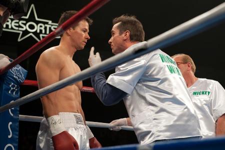 Auch Mark Wahlberg (l.) wagte sich schon einmal als Boxer in den Ring. In 